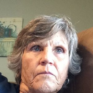 Meet your Posher, Evie